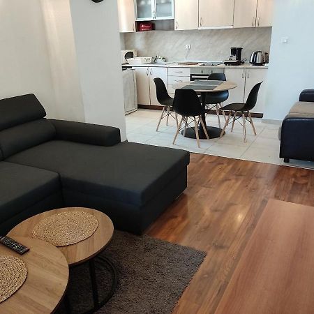 Family 2 Bed Apartment In Банско Экстерьер фото