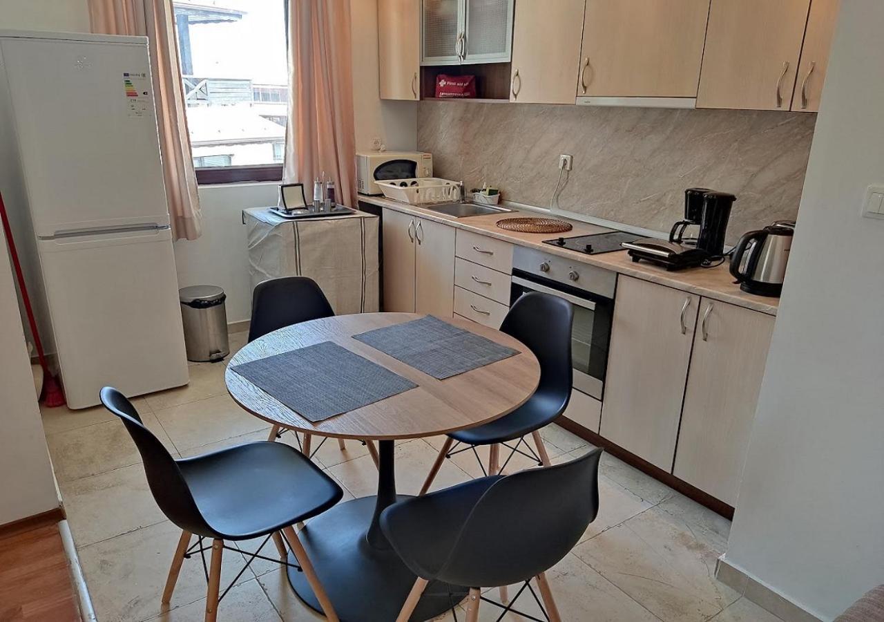 Family 2 Bed Apartment In Банско Экстерьер фото