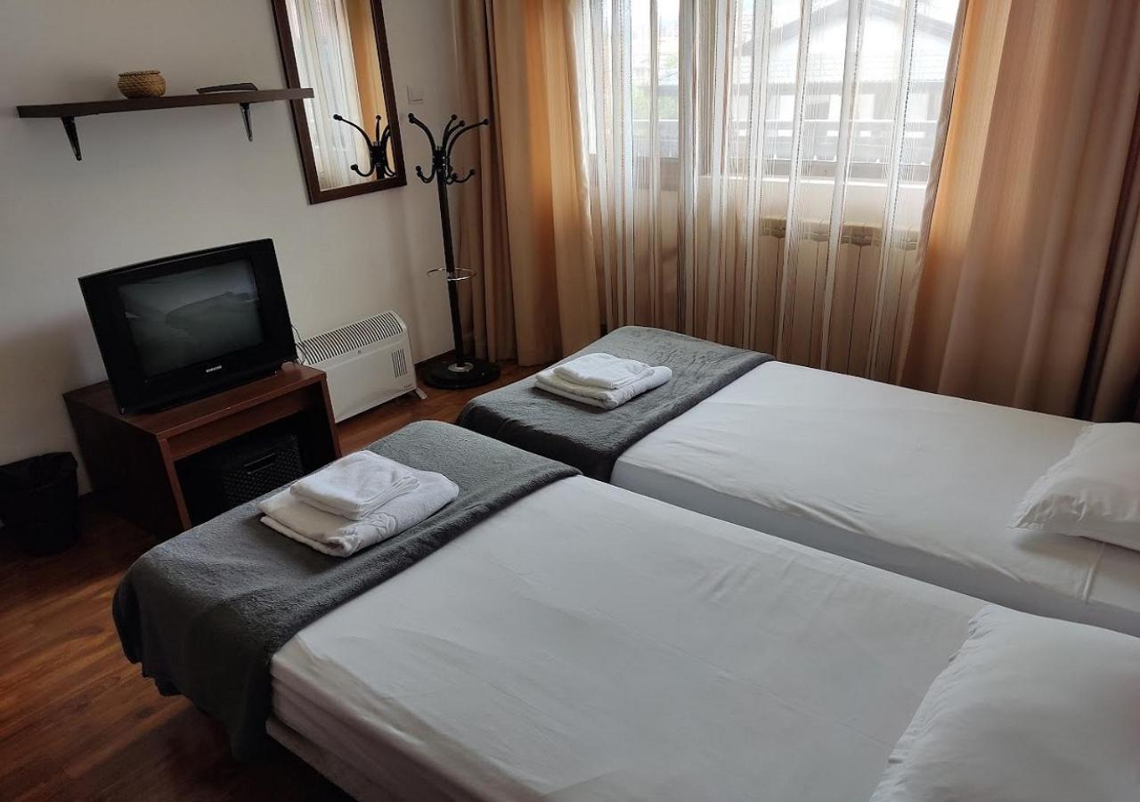 Family 2 Bed Apartment In Банско Экстерьер фото