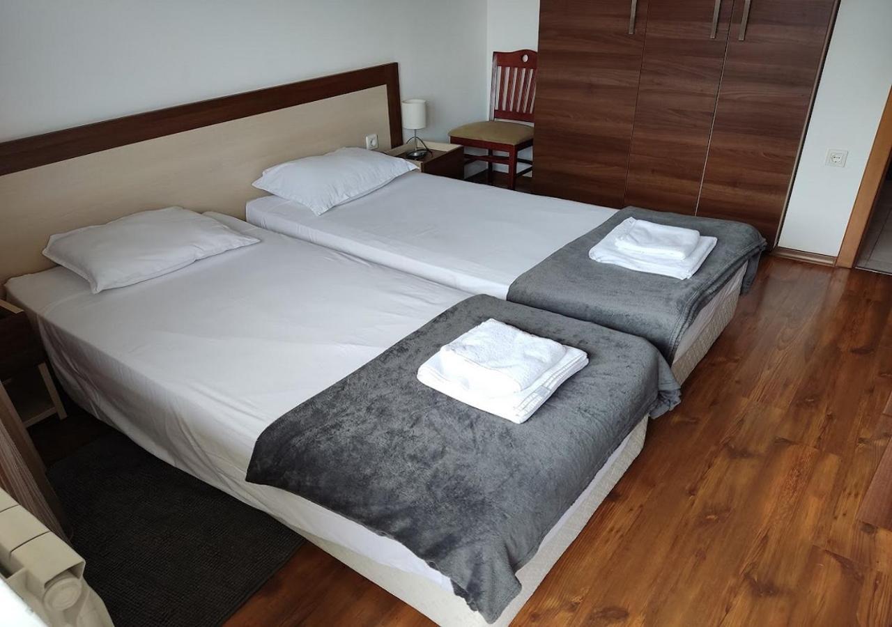 Family 2 Bed Apartment In Банско Экстерьер фото