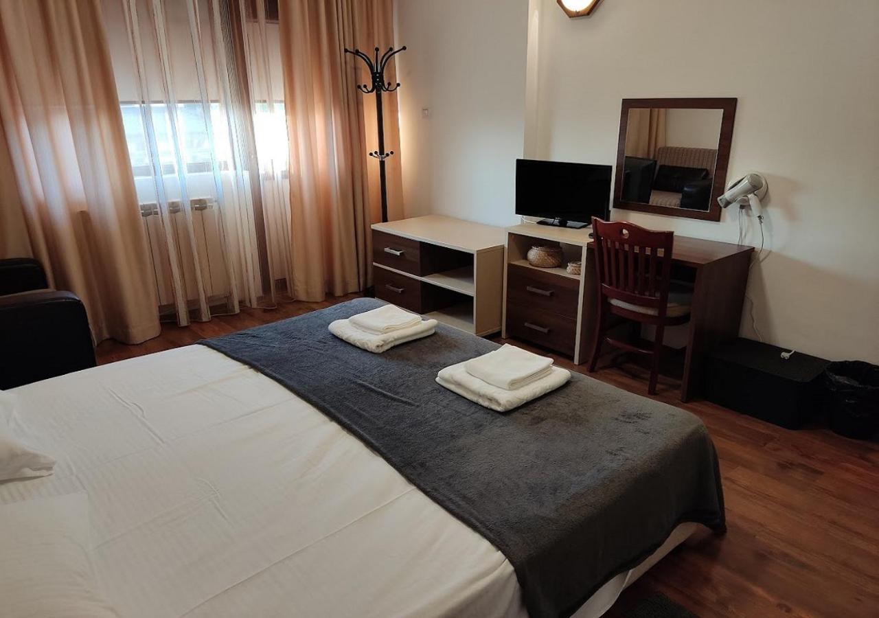Family 2 Bed Apartment In Банско Экстерьер фото